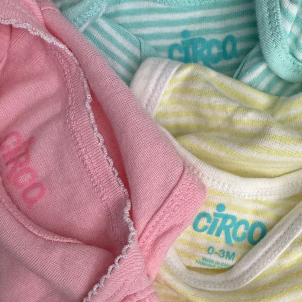 Circo 0-3 Months Baby Clothing Bundle Set 7 Pieces - Picture 6 of 6